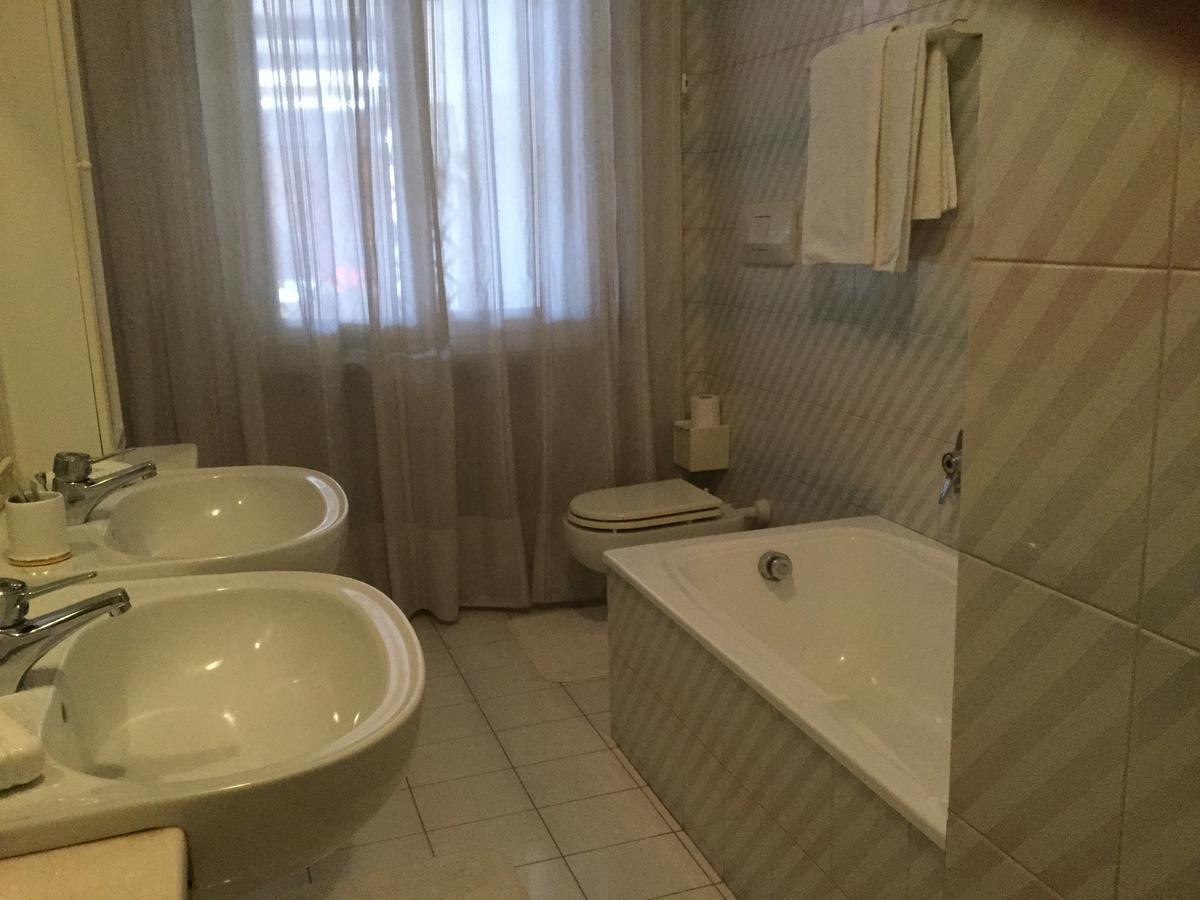 Diana Hotel